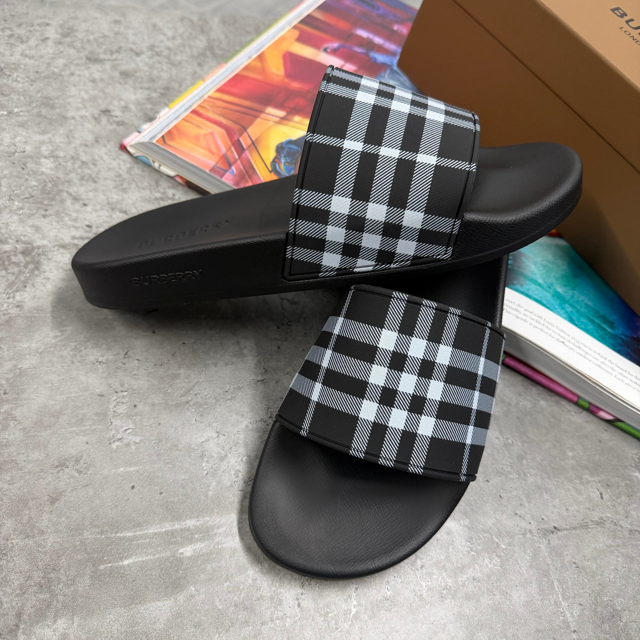(PRE ORDER) BBR SLIDES - BLACK / GREY