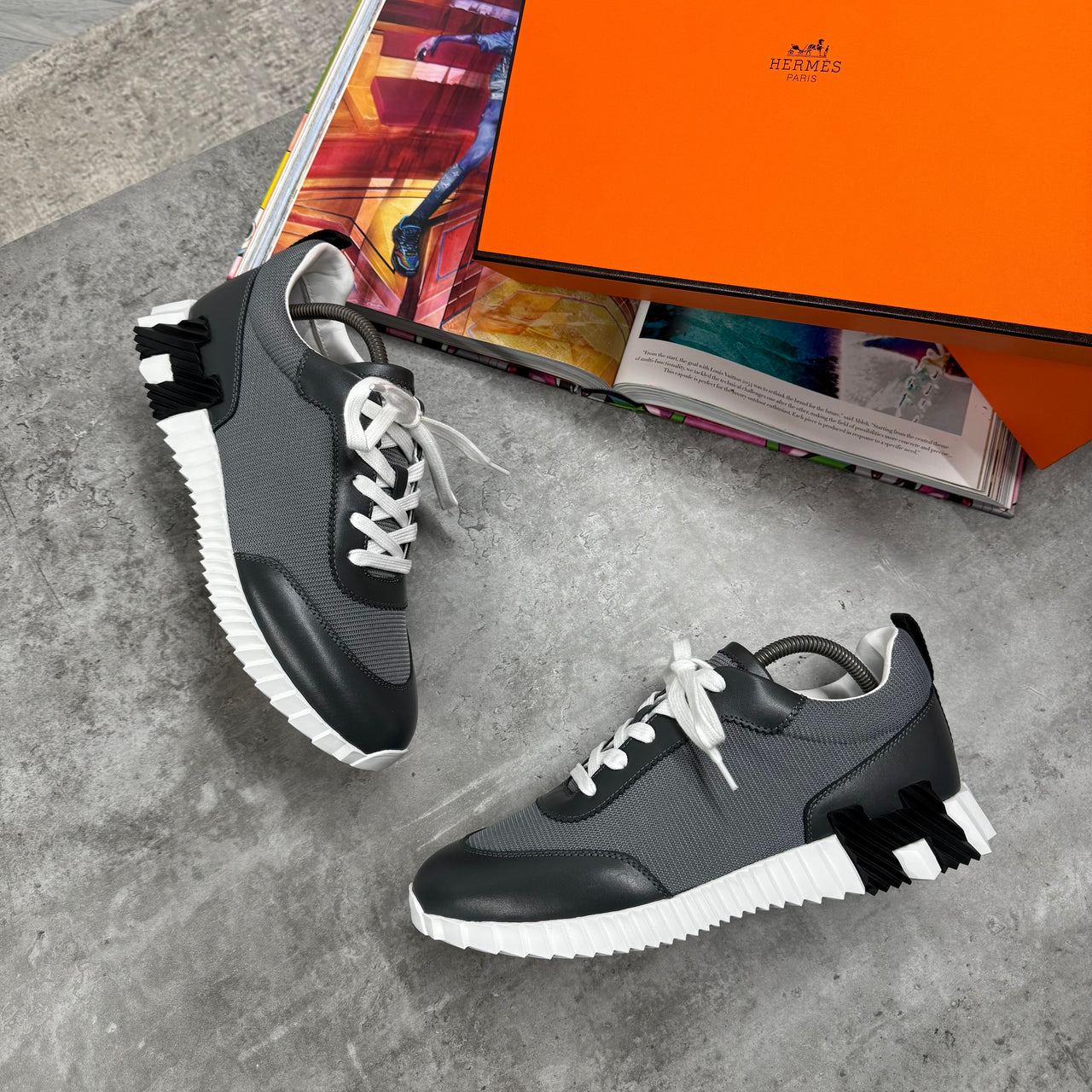 (PRE ORDER) H TRAINER - GREY