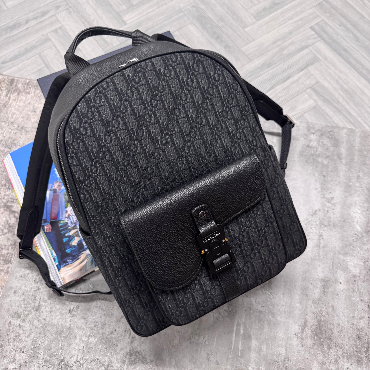(PRE ORDER) CD SADDLE BACKPACK - BLACK