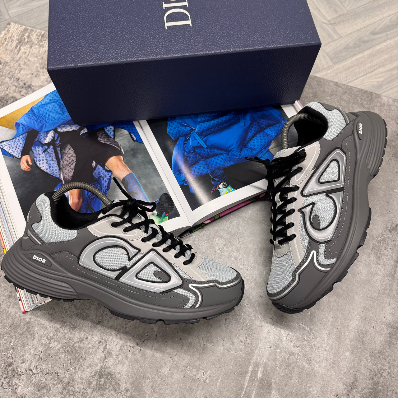 B30 TRAINER - GREY