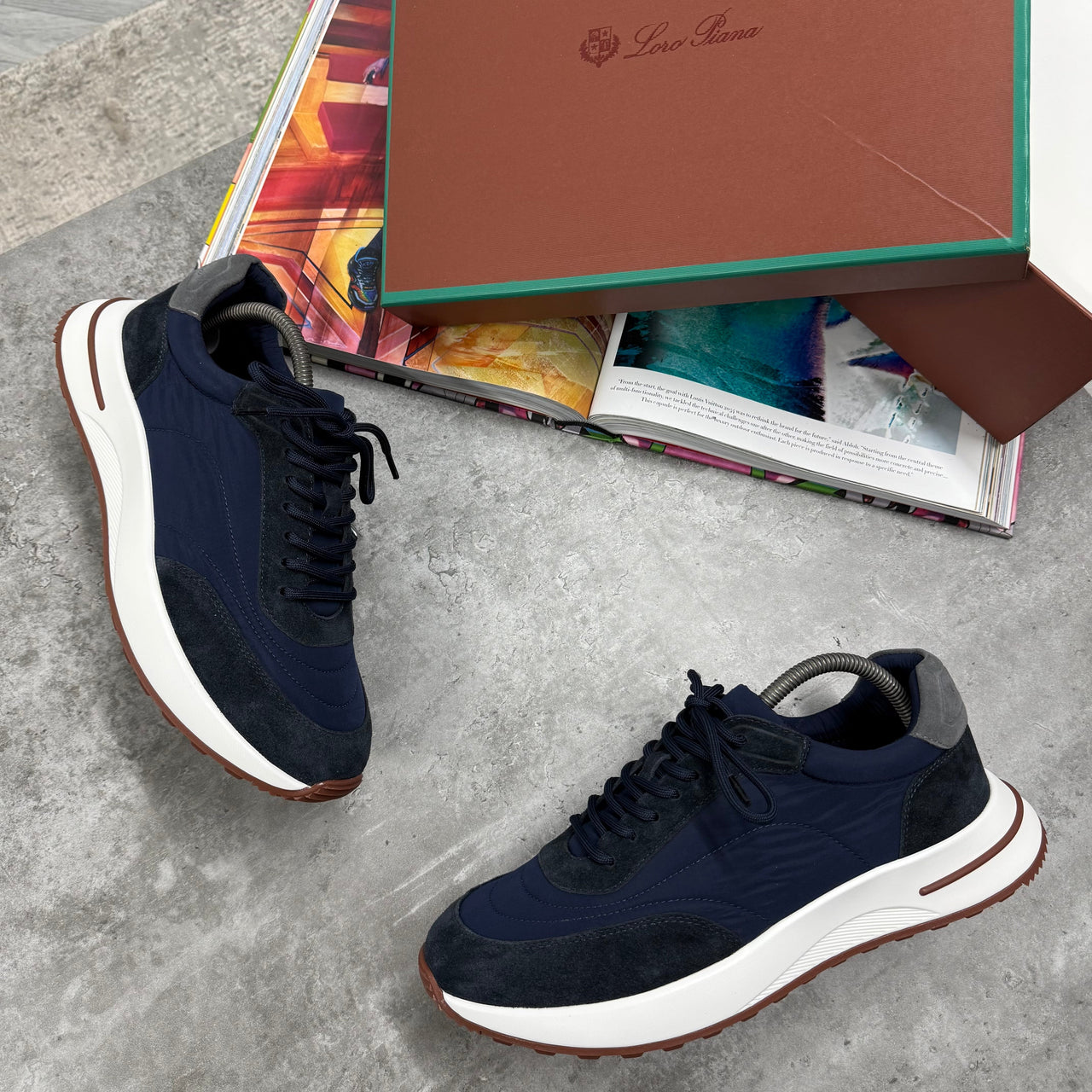 (PRE ORDER) LORO SUEDE RUNNER TRAINER - NAVY