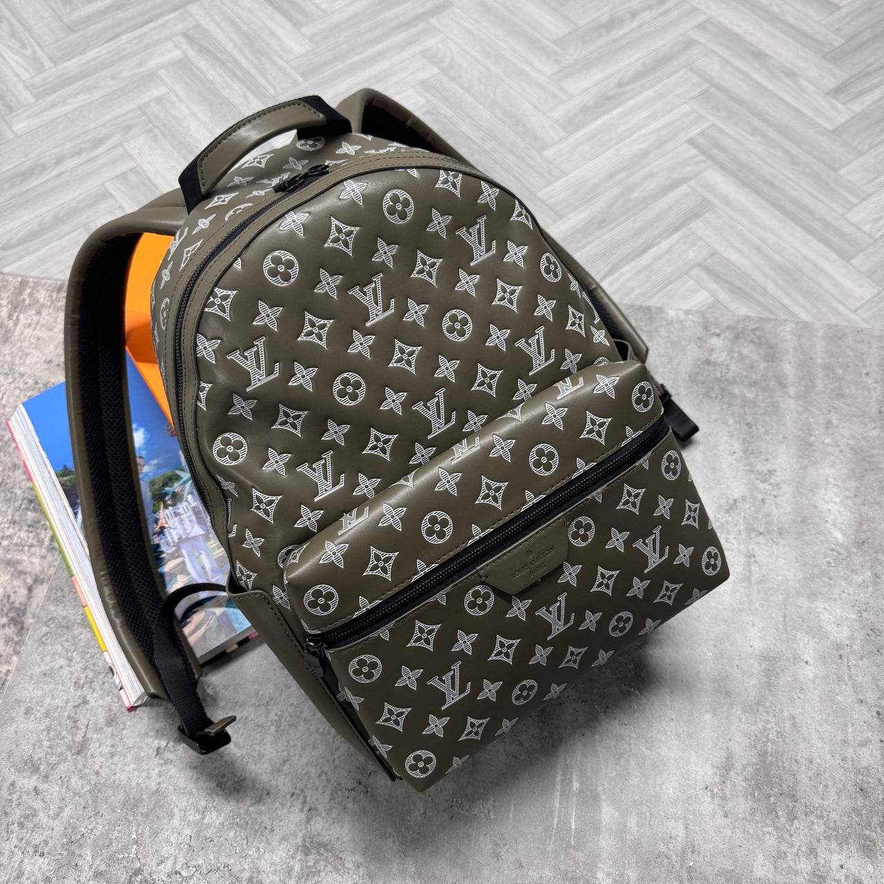 (PRE ORDER) LVE MONOGRAM BACKPACK - KHAKI