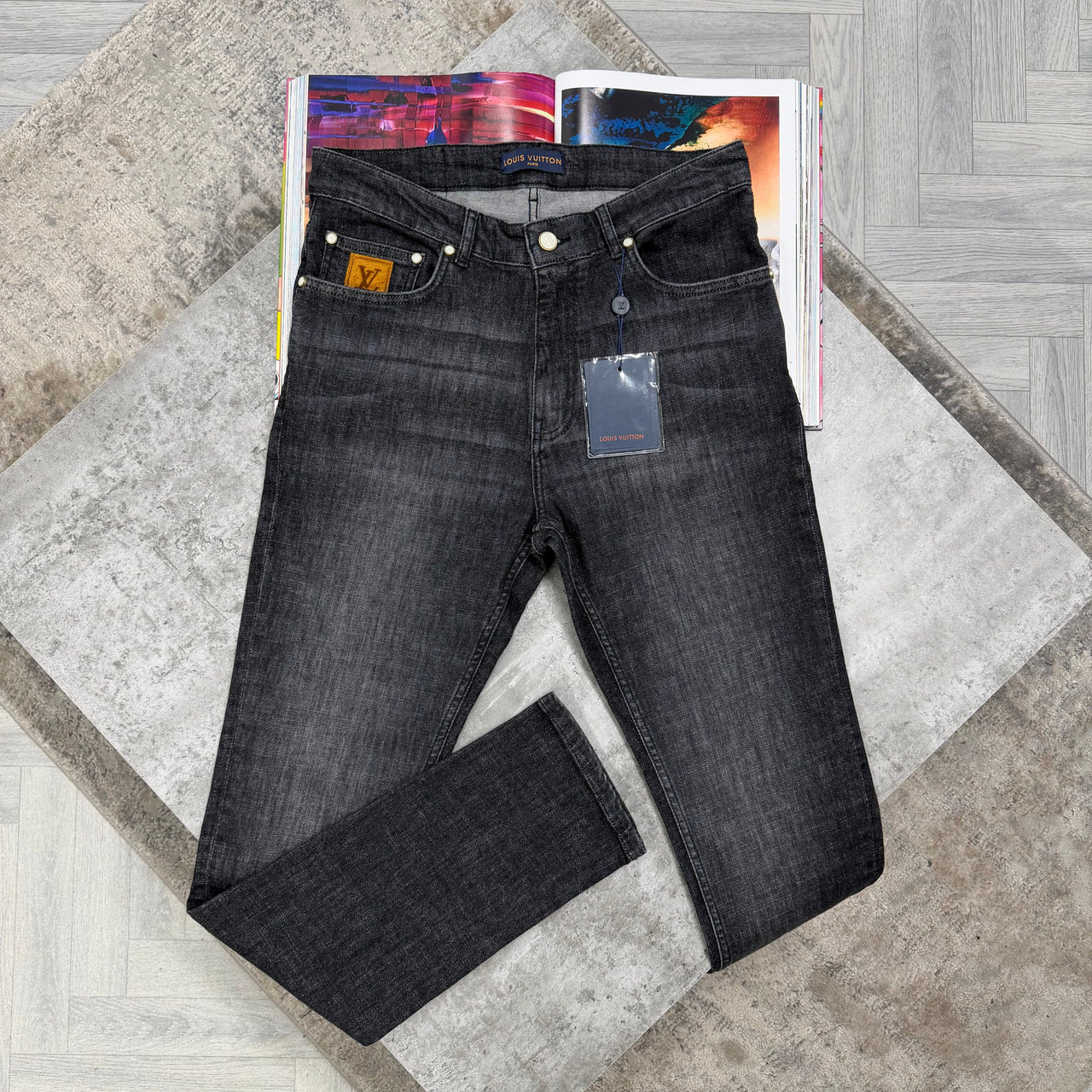 LVE JEANS - BLACK