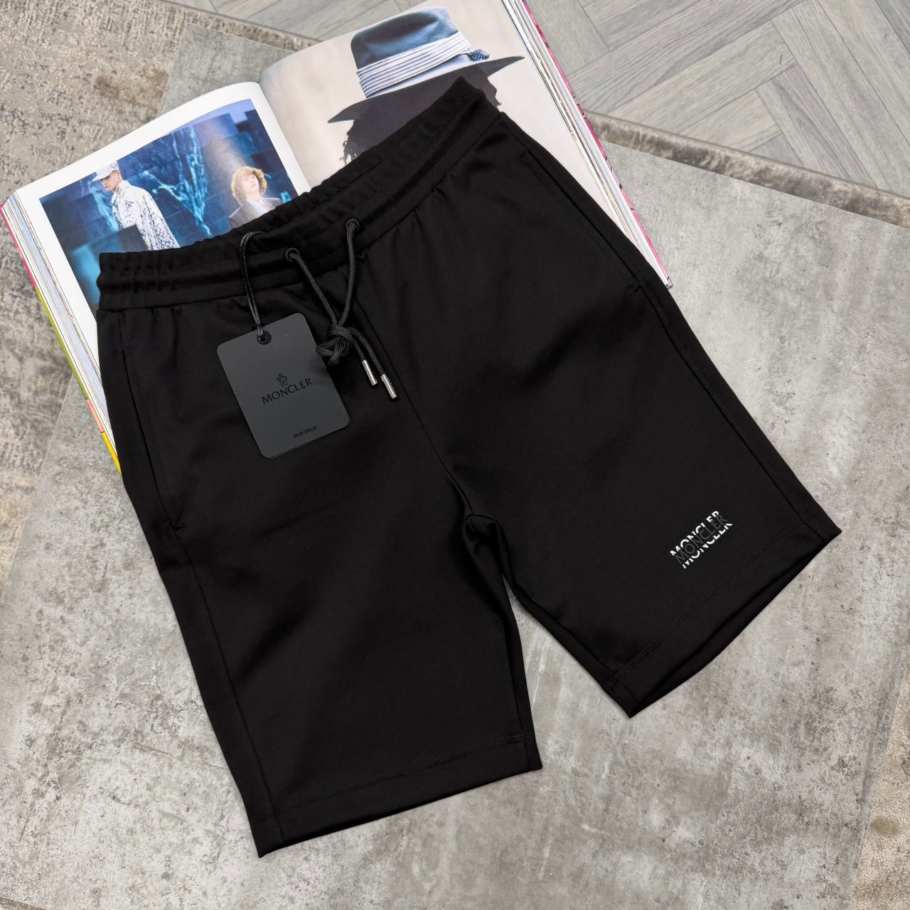 MNCLR SPLIT LOGO COTTON SHORTS - BLACK